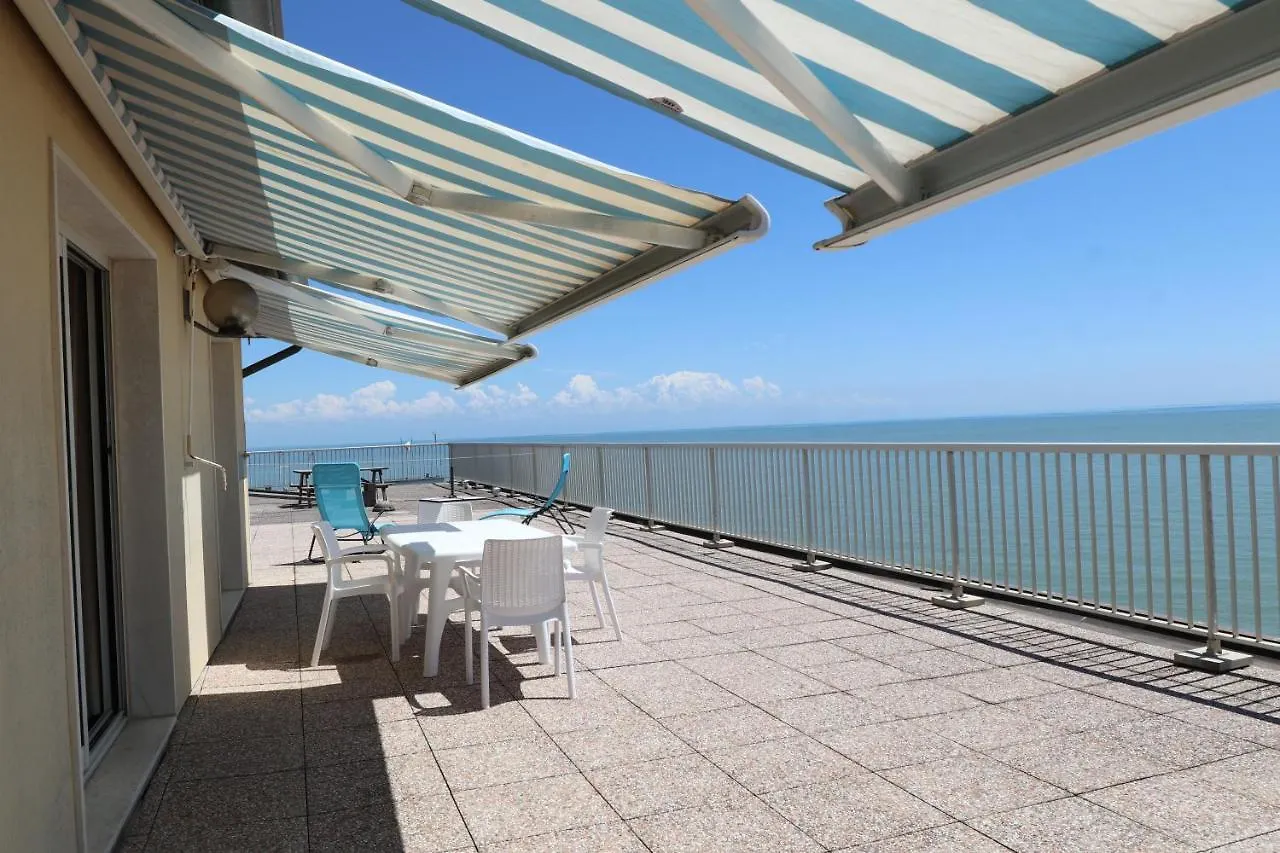 Penthouse Attico Mara Apartment Caorle 0*,  Italy