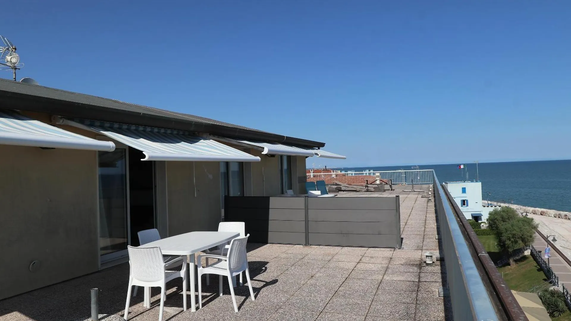 Penthouse Attico Mara Apartment Caorle 0*,